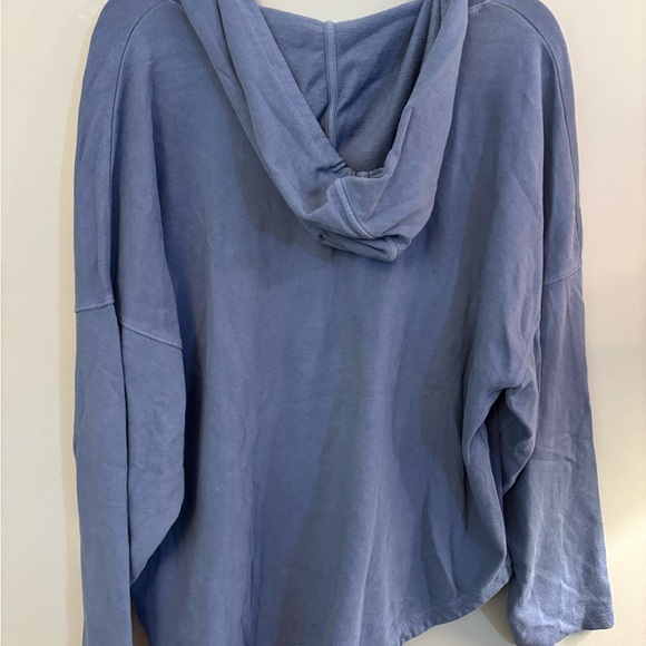 Old Navy Blue Hoodie with Front Pocket - Picture 4 of 4